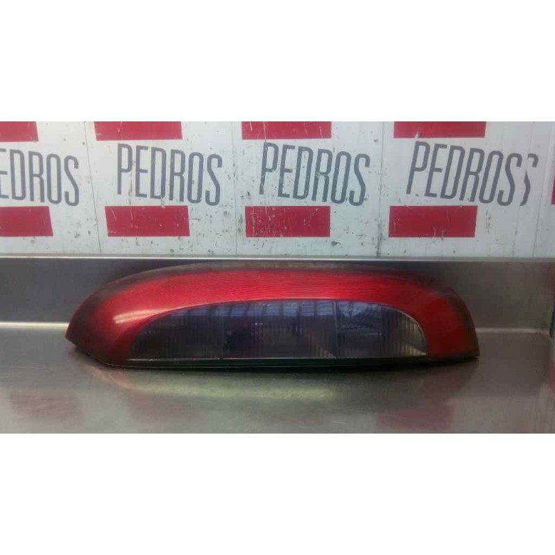 Recambio de piloto trasero derecho para opel corsa c 1.7 16v di cat (y 17 dtl / lk8) referencia OEM IAM   