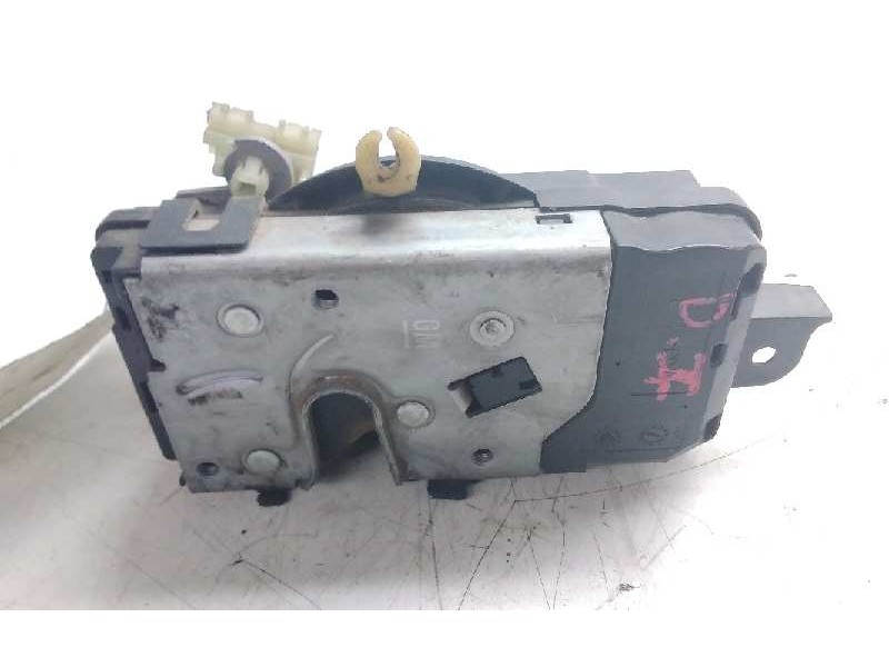 Recambio de cerradura puerta delantera izquierda para opel astra gtc sport referencia OEM IAM QF13210748  