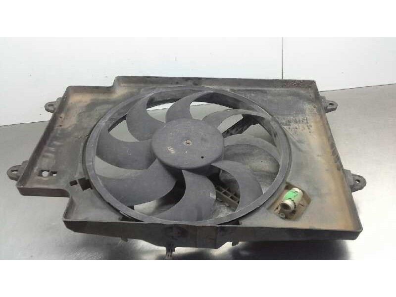 Recambio de electroventilador para alfa romeo 147 (190) 1.9 jtd cat referencia OEM IAM 836000100  