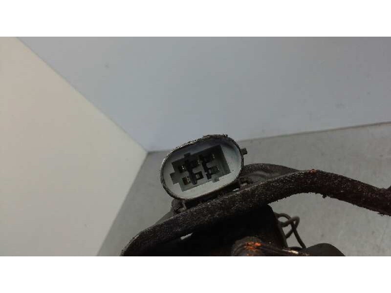 Recambio de motor limpia delantero para iveco daily combi 35 - s 12 combi referencia OEM IAM   