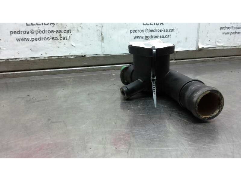 Recambio de caja termostato para seat leon (1m1) sport referencia OEM IAM 038121133  