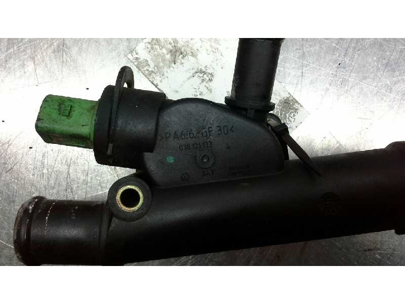 Recambio de caja termostato para seat leon (1m1) sport referencia OEM IAM 038121133  