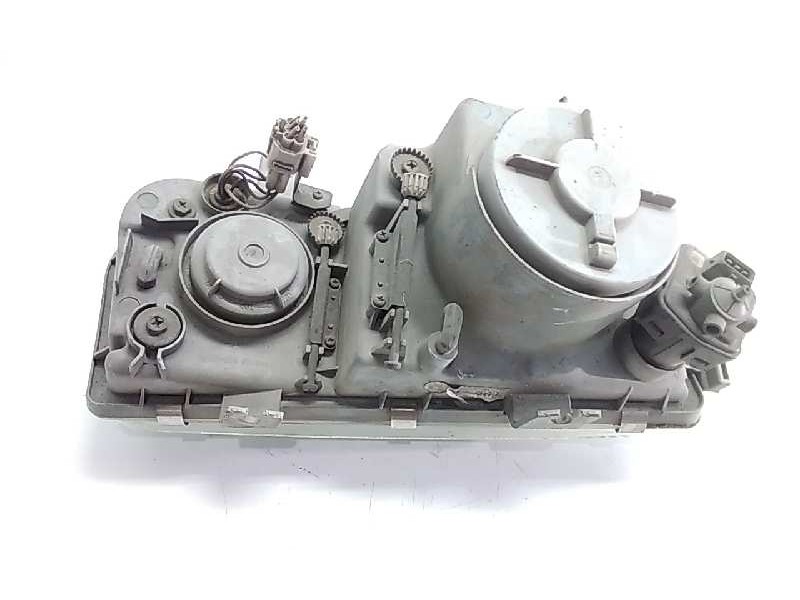 Recambio de faro izquierdo para tata safari referencia OEM IAM 15080200  124690