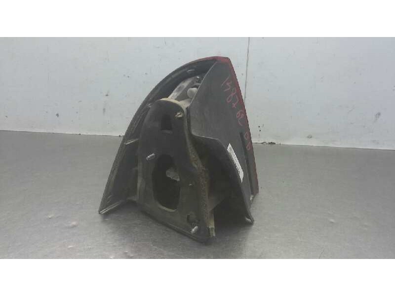 Recambio de piloto trasero derecho para citroen c5 berlina attraction referencia OEM IAM 6351V3  