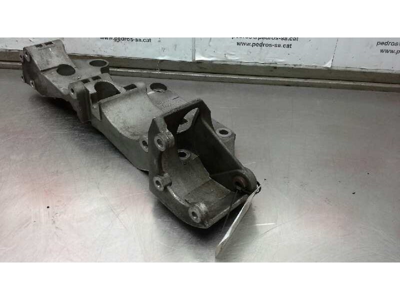 Recambio de soporte alternador para seat leon (1m1) sport referencia OEM IAM R045903143C  