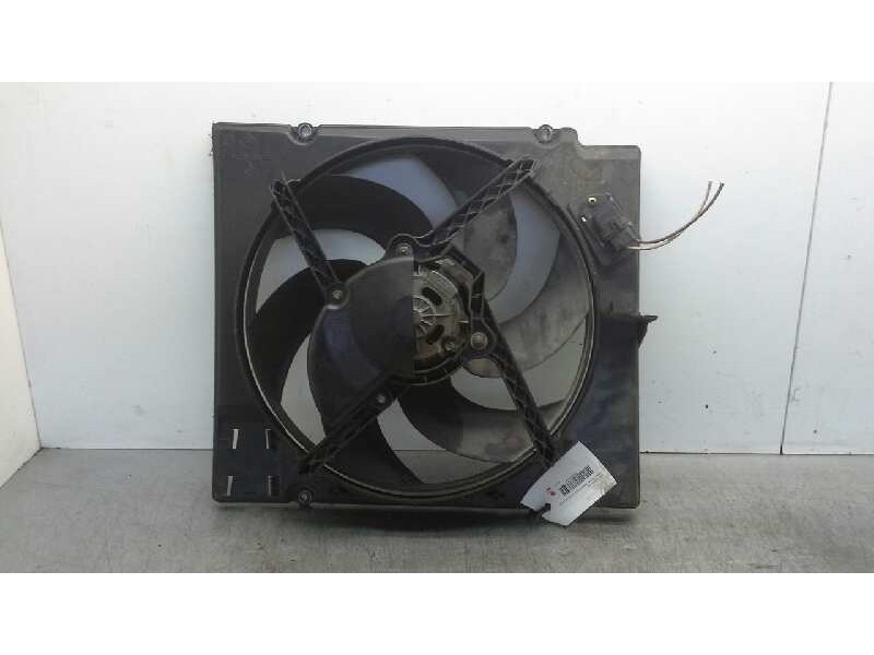 Recambio de electroventilador para renault megane i berlina hatchback (ba0) 1.6e rn referencia OEM IAM 7701038405  