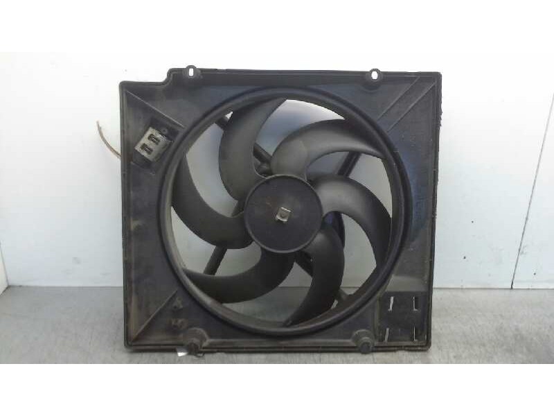 Recambio de electroventilador para renault megane i berlina hatchback (ba0) 1.6e rn referencia OEM IAM 7701038405  