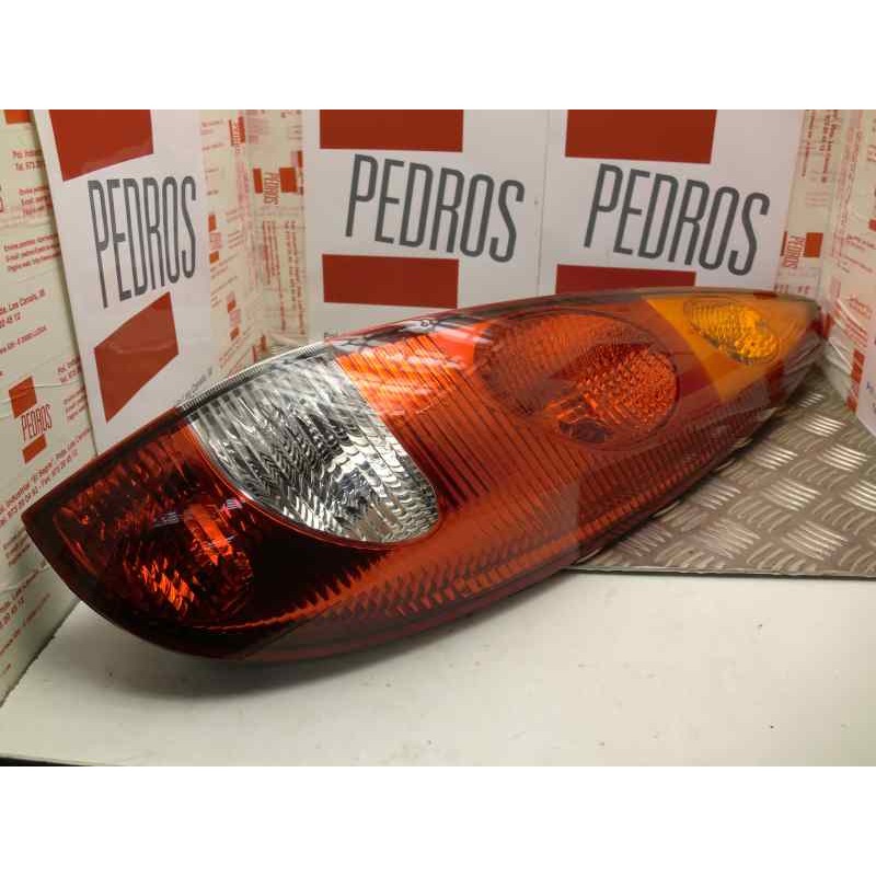 Recambio de piloto trasero derecho para nissan almera tino (v10m) 2.2 dci diesel cat referencia OEM IAM  VALEO 