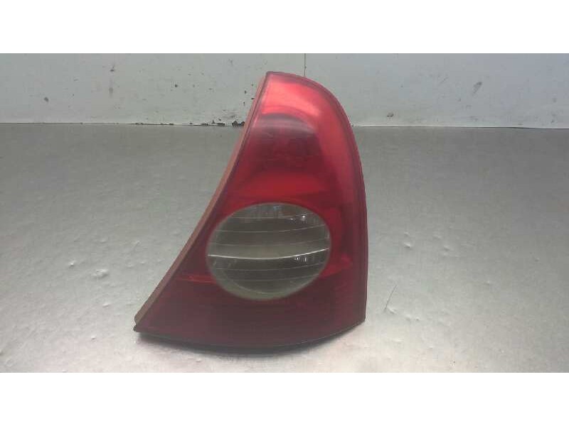 Recambio de piloto trasero derecho para renault clio ii fase ii (b/cb0) authentique confort referencia OEM IAM X65PH2  