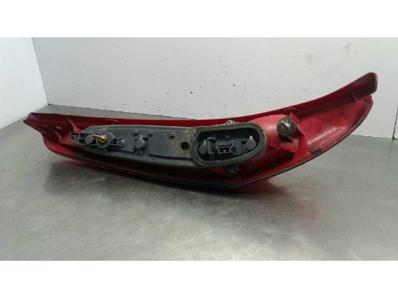 Recambio de piloto trasero derecho para fiat punto berlina (188) 1.2 16v elx referencia OEM IAM 0046523769  