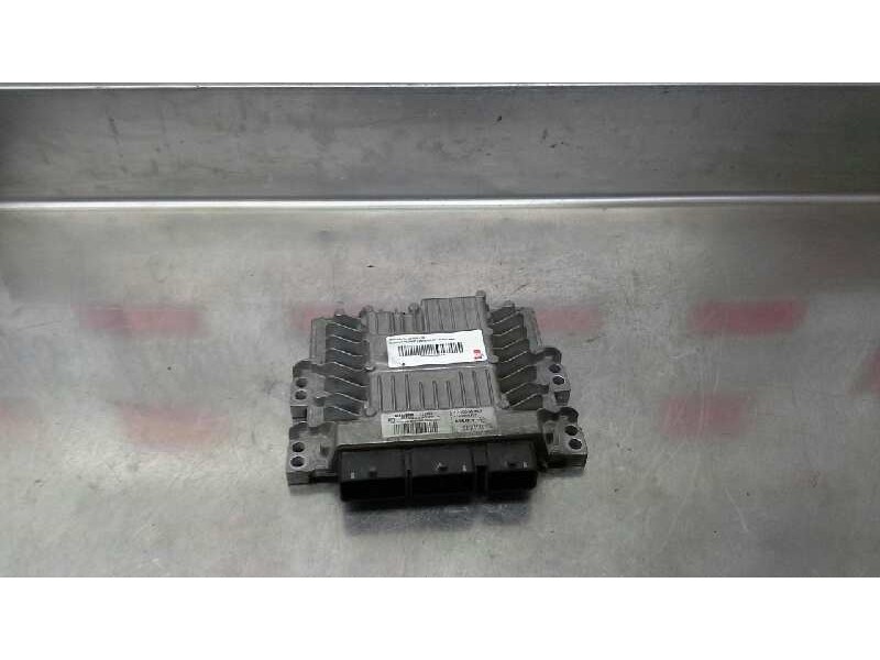 Recambio de centralita motor uce para renault megane ii berlina 5p 1.5 dci diesel referencia OEM IAM S122326109A 245 