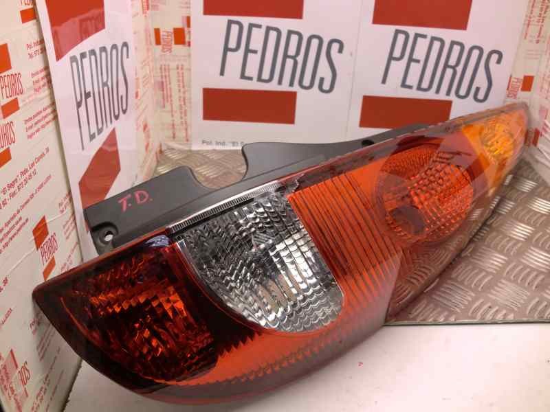 Recambio de piloto trasero derecho para nissan almera tino (v10m) 2.2 dci diesel cat referencia OEM IAM  VALEO 