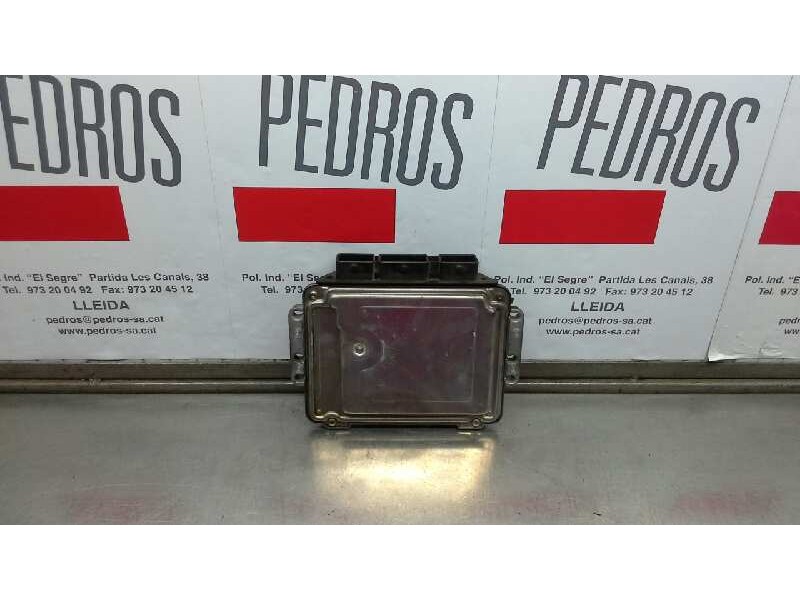Recambio de centralita motor uce para renault scenic ii luxe privilege referencia OEM IAM  293 