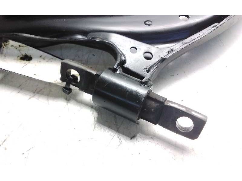 Recambio de brazo suspension inferior delantero derecho para nissan x-trail (t31) 2.0 dci turbodiesel cat referencia OEM IAM 545