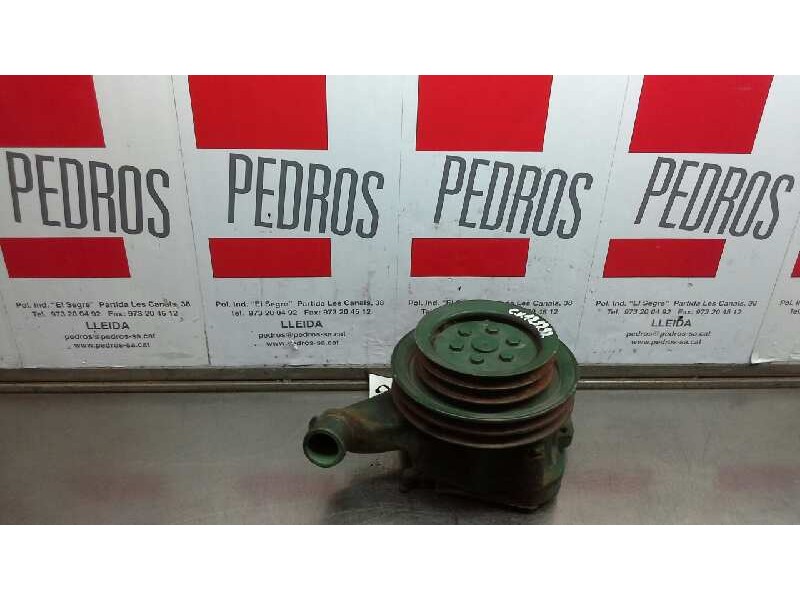 Recambio de bomba agua para mercedes 814 caja cerrada frigorifico referencia OEM IAM 3662010201  