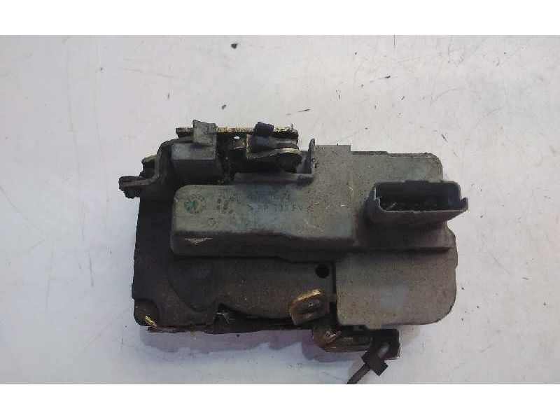 Recambio de cerradura puerta delantera izquierda para peugeot 206 berlina 1.6 referencia OEM IAM   