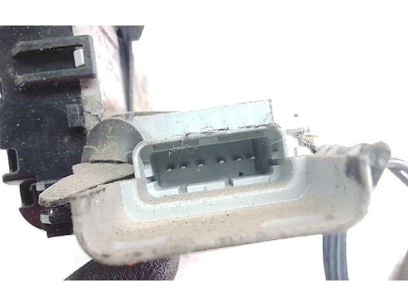 Recambio de cerradura puerta trasera derecha para citroen c4 berlina 1.4 16v referencia OEM IAM 9681337080  