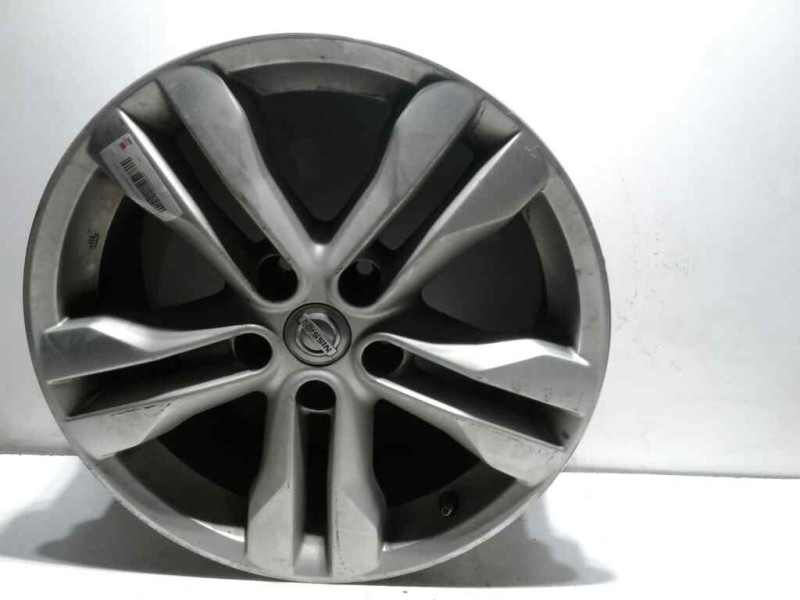 Recambio de llanta aluminio para nissan x-trail (t31) 2.0 dci turbodiesel cat referencia OEM IAM 17-5-TORNILLOS ET40 
