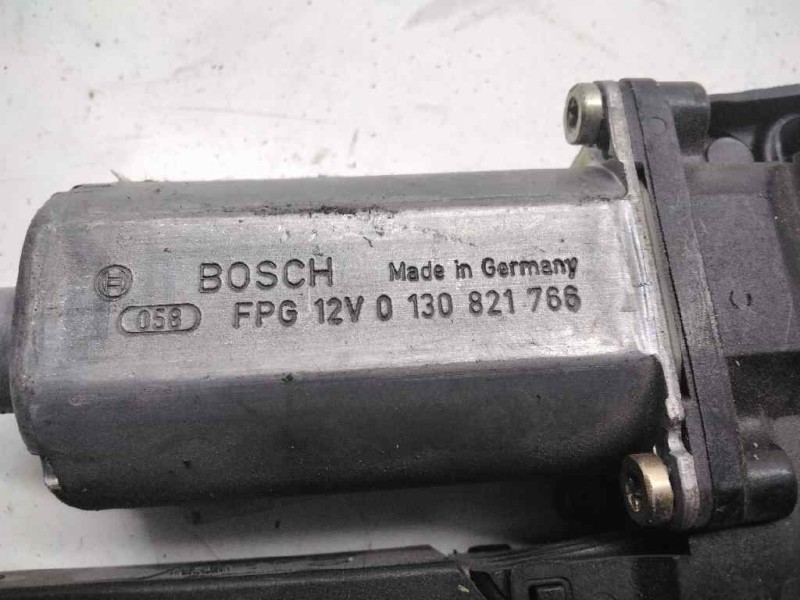 Recambio de elevalunas delantero derecho para peugeot 307 break / sw (s1) 2.0 hdi fap cat referencia OEM IAM 0130821766  125296