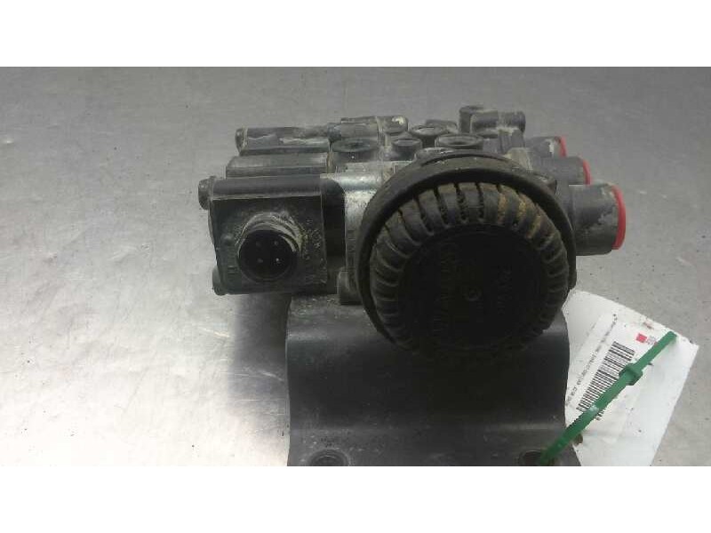 Recambio de valvula aire para daf serie 85 cf .430 euro 1/2 fsafe / 3800 / 18.0 / 4x2 ( larga distancia referencia OEM IAM 13045