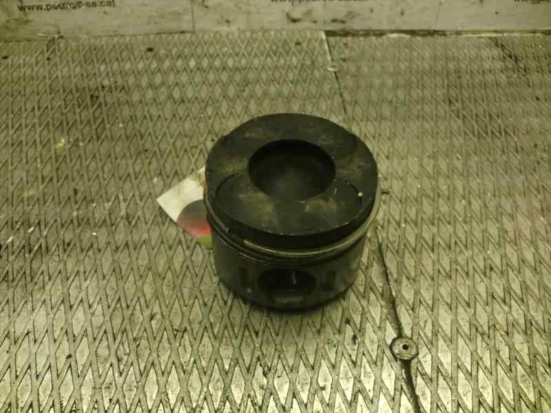 Recambio de piston para mercedes sprinter 02.00  caja abierta 2.2 cdi cat referencia OEM IAM   