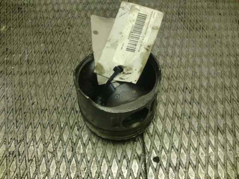 Recambio de piston para mercedes sprinter 02.00  caja abierta 2.2 cdi cat referencia OEM IAM   