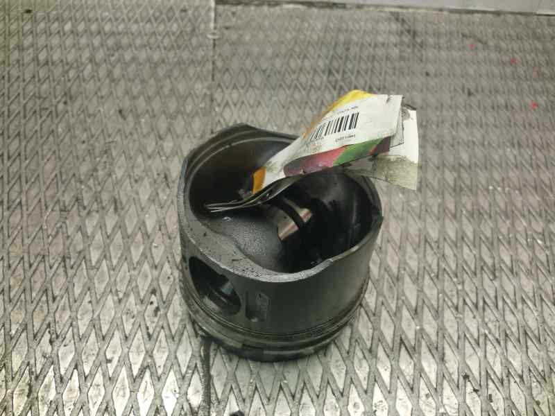 Recambio de piston para mercedes sprinter 02.00  caja abierta 2.2 cdi cat referencia OEM IAM   