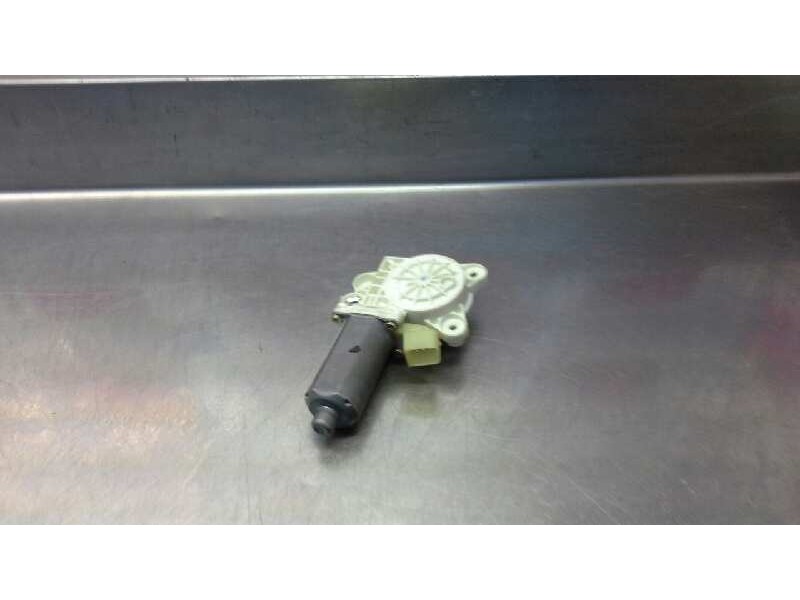 Recambio de motor elevalunas delantero izquierdo para mercedes clase clk (w209) coupe 200 compressor (209.342) referencia OEM IA