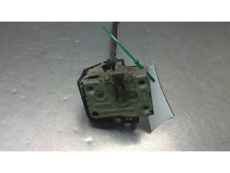Recambio de cerradura puerta delantera izquierda para renault clio ii fase ii (b/cb0) base authentique referencia OEM IAM 770043