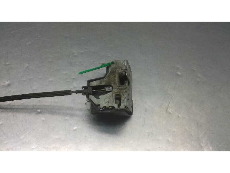 Recambio de cerradura puerta delantera izquierda para renault clio ii fase ii (b/cb0) base authentique referencia OEM IAM 770043