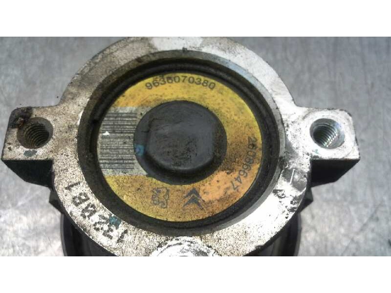 Recambio de bomba direccion para peugeot 306 berlina 3/4/5 puertas (s2) boulebard referencia OEM IAM 9636070380  