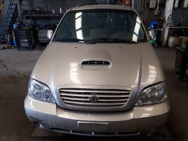 kia carnival ii del año 2002