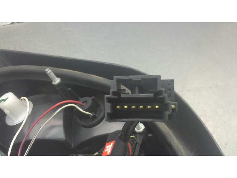 Recambio de piloto trasero derecho para renault megane i fase 2 berlina (ba0) 1.6 16v century referencia OEM IAM 7700428321  