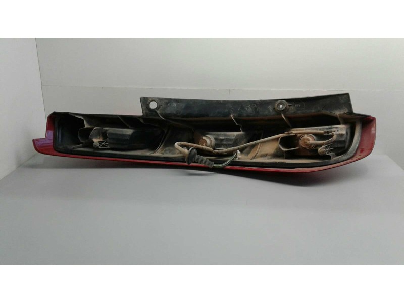 Recambio de piloto trasero derecho para nissan x-trail (t31) le referencia OEM IAM 26550JG00B  