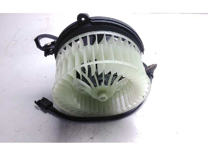 Recambio de motor calefaccion para mercedes clase e (w124) berlina referencia OEM IAM 9157350102  
