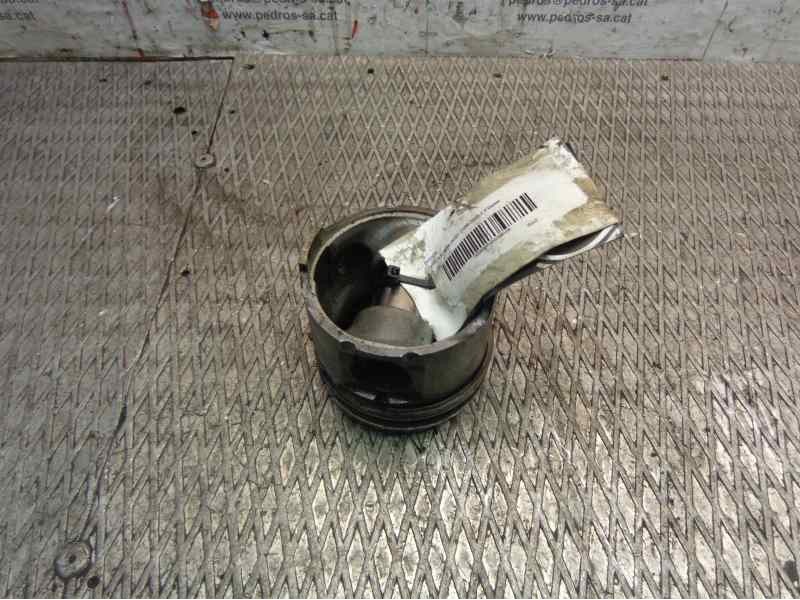 Recambio de piston para citroen berlingo 1.9 diesel referencia OEM IAM   
