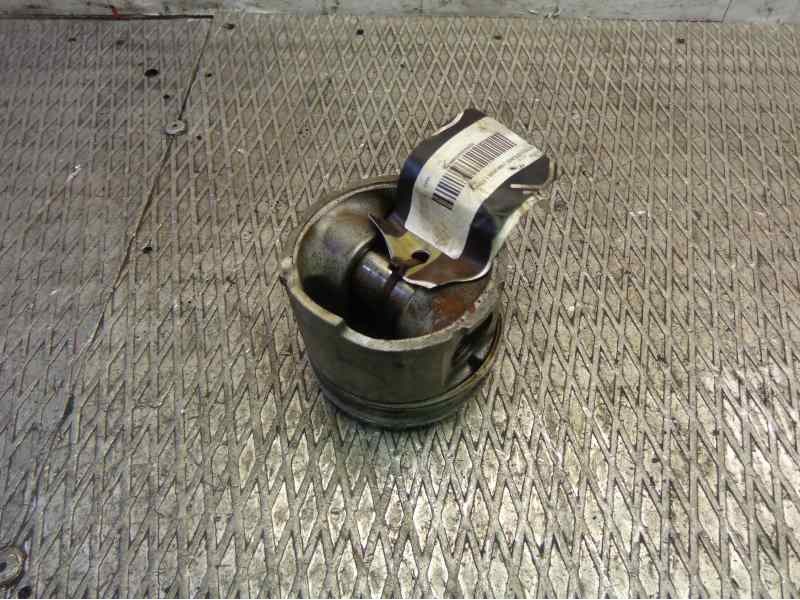 Recambio de piston para citroen berlingo 1.9 diesel referencia OEM IAM   