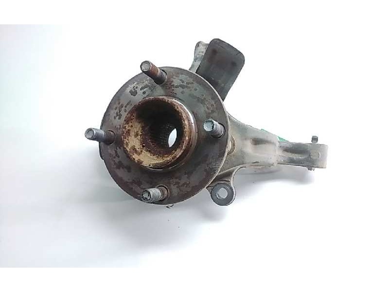 Recambio de mangueta delantera derecha para nissan nv 200 (m20) kasten comfort referencia OEM IAM S02215442C  