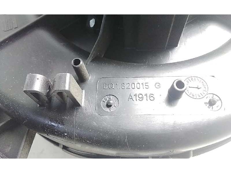 Recambio de motor calefaccion para seat ibiza (6l1) reference referencia OEM IAM 6Q1820015G  