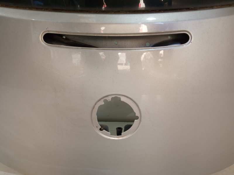 Recambio de porton trasero para volkswagen new beetle (9c1/1c1) 2.0 referencia OEM IAM 1C0827025P  