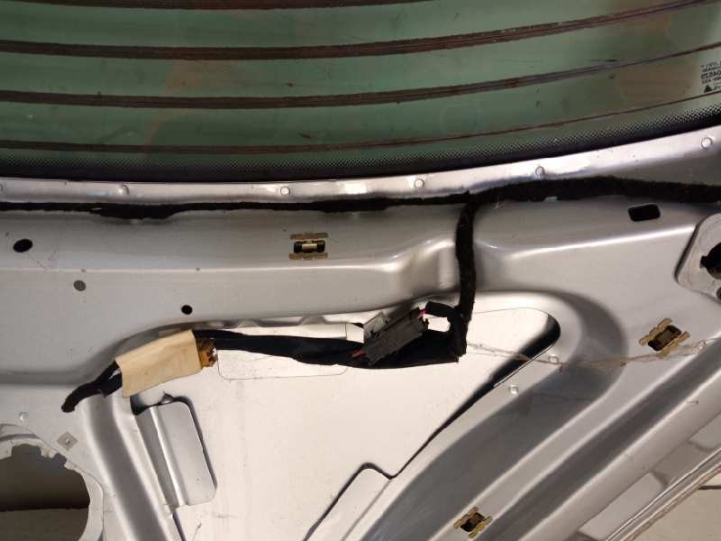 Recambio de porton trasero para volkswagen new beetle (9c1/1c1) 2.0 referencia OEM IAM 1C0827025P  