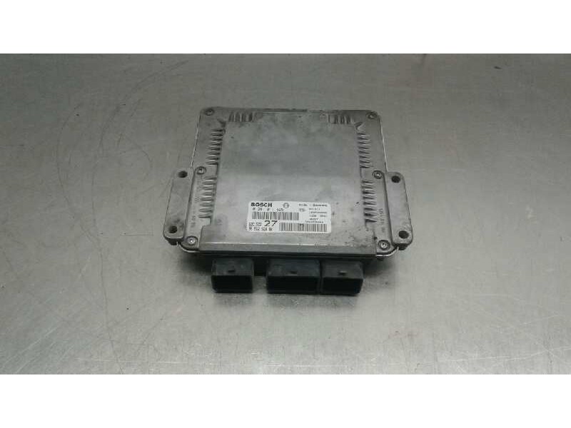Recambio de centralita motor uce para peugeot 206 berlina xs referencia OEM IAM 0281011525  