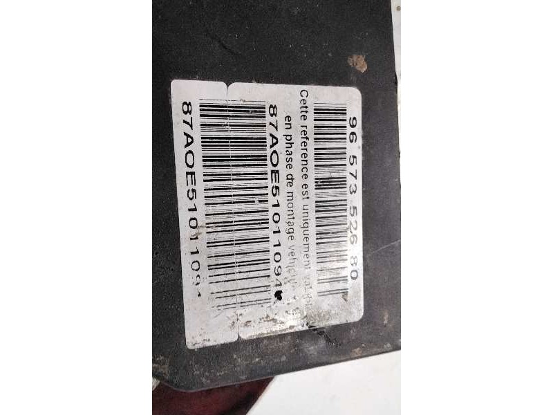 Recambio de abs para citroen c4 berlina vtr plus referencia OEM IAM 9657352680  