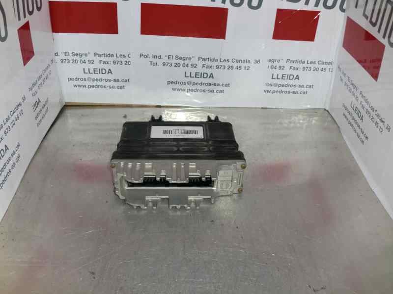Recambio de centralita motor uce para volkswagen golf iii berlina (1h1) 1.6 referencia OEM IAM 0261203302 161 28624