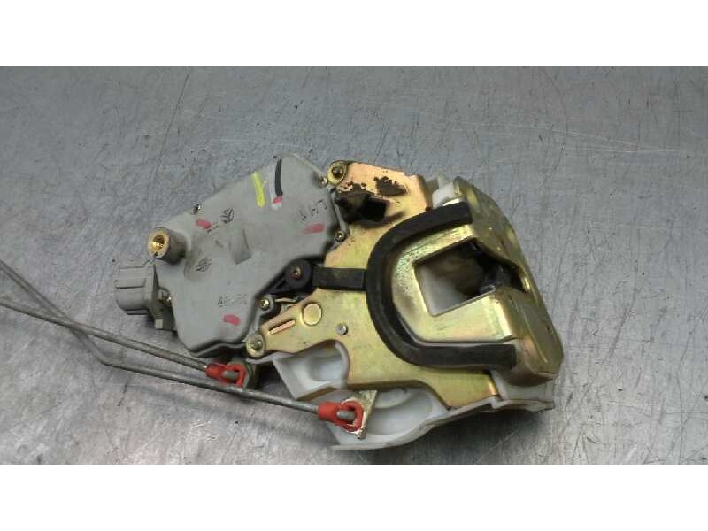 Recambio de cerradura puerta trasera izquierda para nissan primera berlina (p11) se referencia OEM IAM 825039F511  