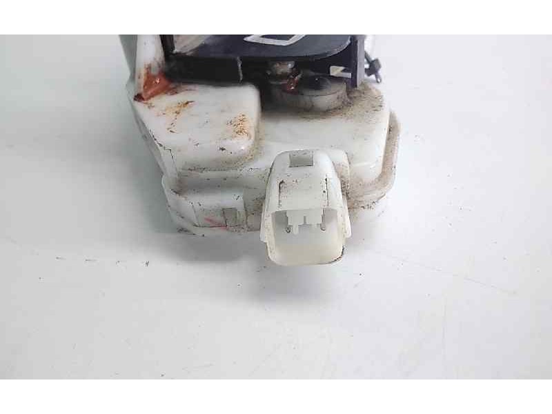 Recambio de cerradura puerta delantera derecha para mitsubishi galant berlina (ea0) 2000 gls climatizado referencia OEM IAM MR34