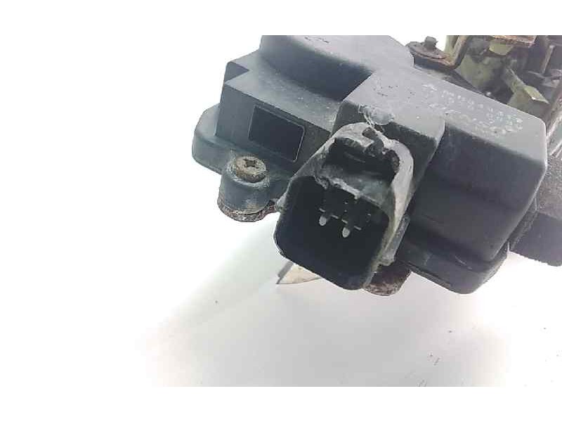 Recambio de cerradura puerta trasera derecha para mitsubishi galant berlina (ea0) 2000 gls climatizado referencia OEM IAM MR3491