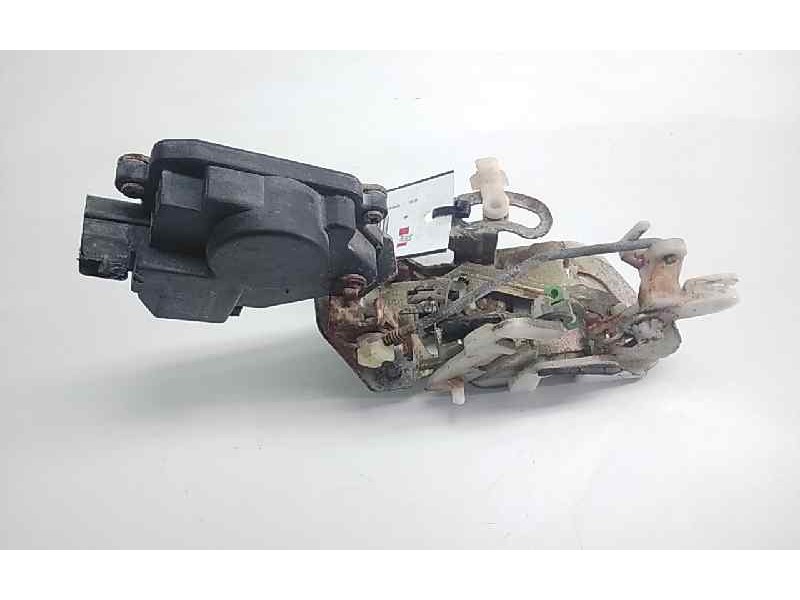 Recambio de cerradura puerta trasera derecha para mitsubishi galant berlina (ea0) 2000 gls climatizado referencia OEM IAM MR3491