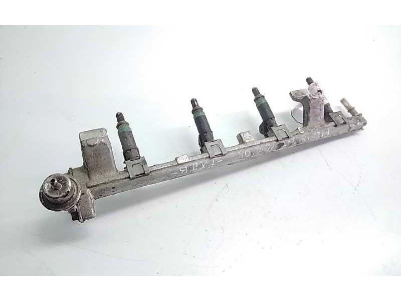 Recambio de rampa inyectora para ford fiesta berlina (dx) referencia OEM IAM   126143