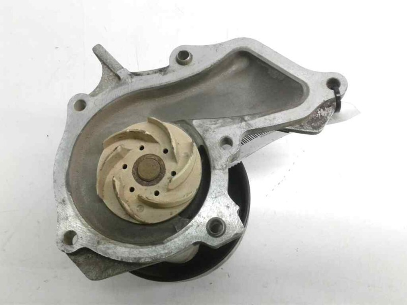 Recambio de bomba agua para ford fiesta berlina (dx) referencia OEM IAM YS6G8505A1A 8509AB 126145
